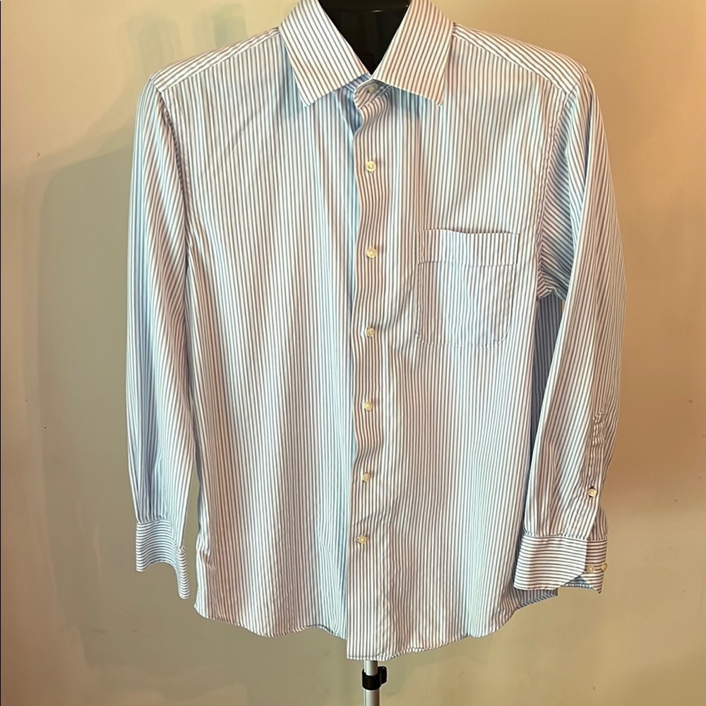 Tommy Bahamas Blue and White Long-Sleeved Dress Shirt